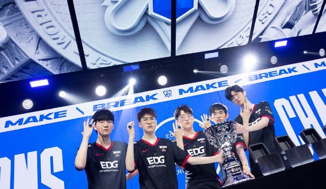 他们不仅要 他们不仅要