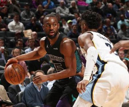 在中场按下 在中场按下