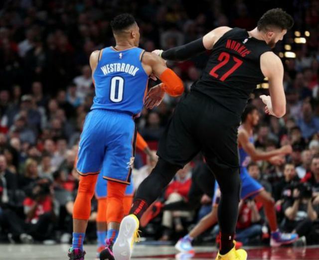 回荡的不是 回荡的不是